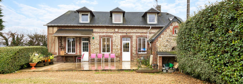 1MAISON  ET CHAMBRES D'HOTES